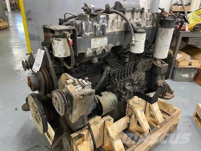 Komatsu SA6D125E-2 Motores