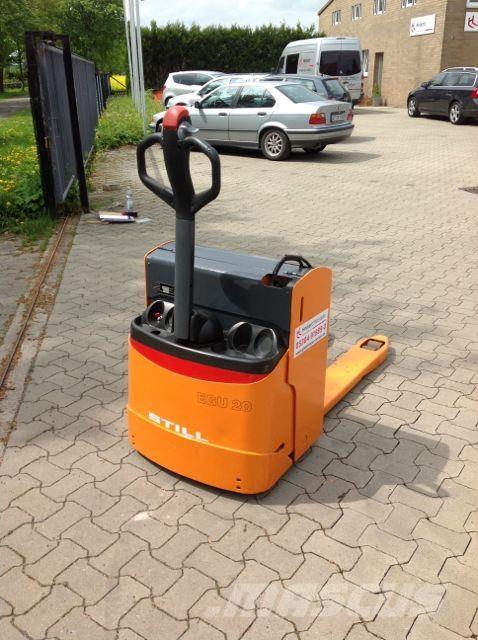 Still EGU 20 Montacargas de baja elevación