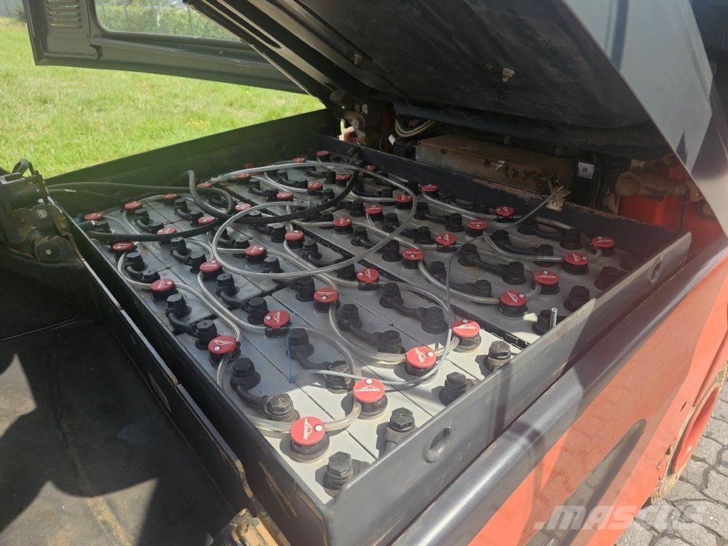 Linde E25-01 UVV Carretillas de horquilla eléctrica