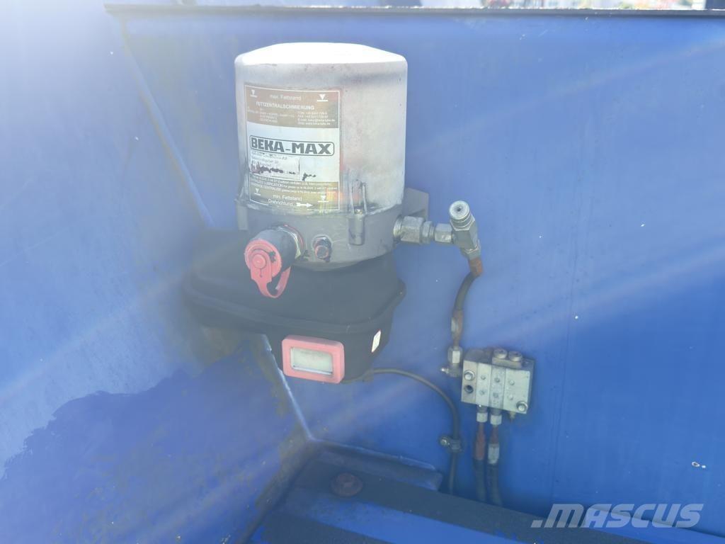 SMV 52-1200B Camiones diesel