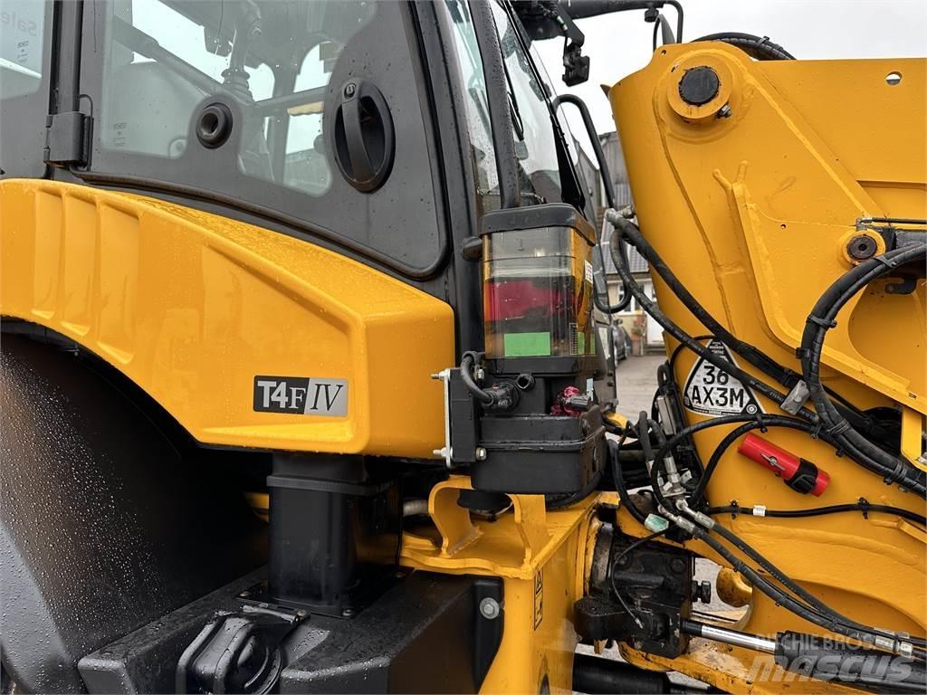 JCB TM420 Cargadoras y excavadoras frontales