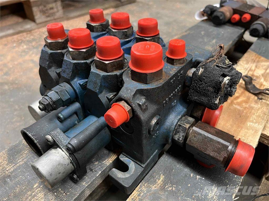 CASE 695SR hovedventil Hidráulicos