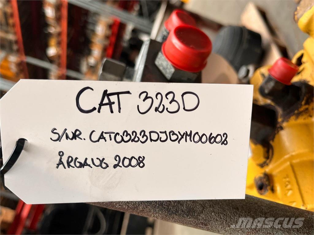 CAT 323D krøjegear Transmisiones