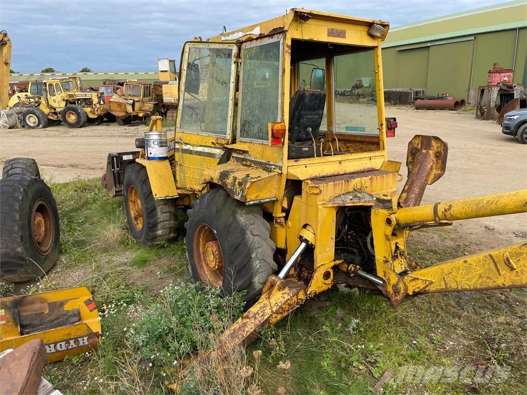 Hydrema 807 til ophug Retrocargadoras