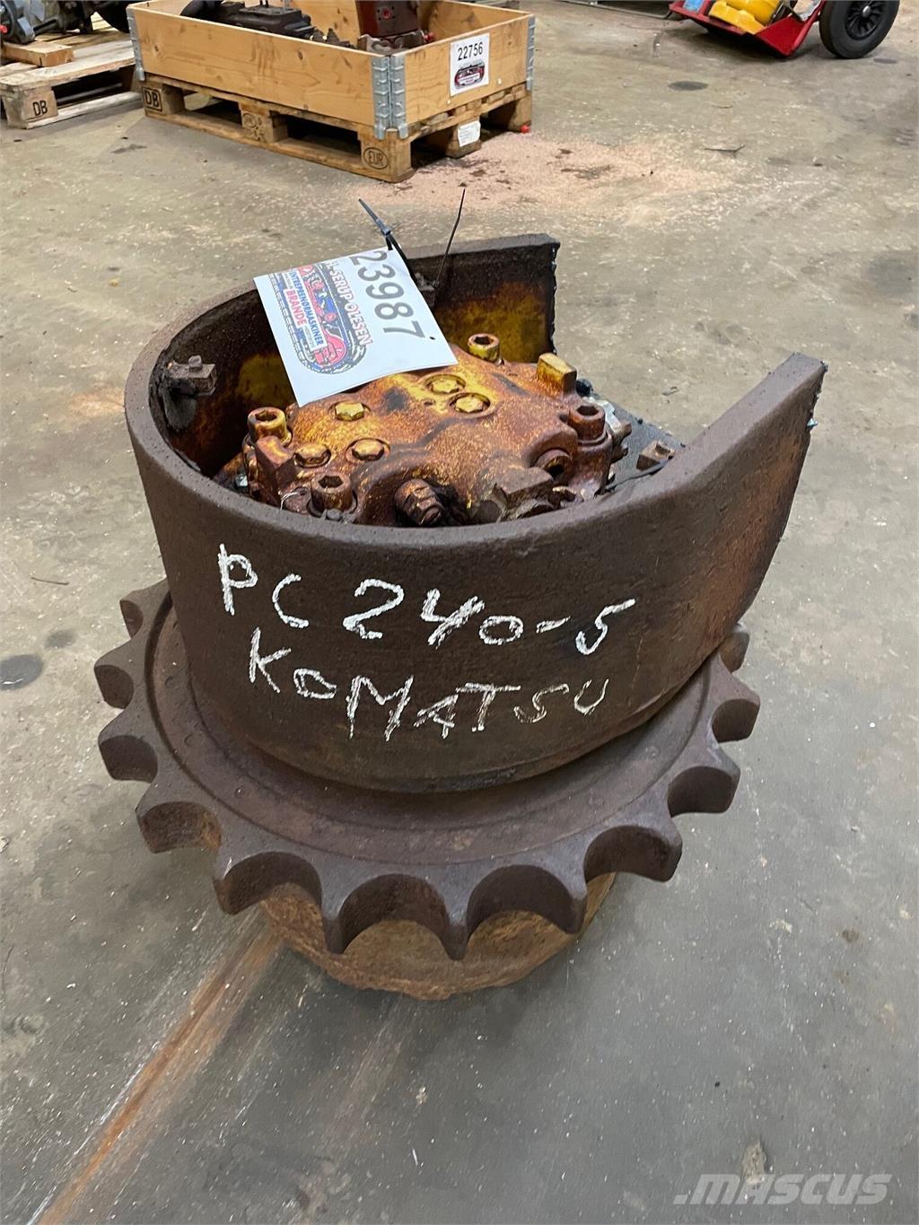 Komatsu PC240-5 Køregear Transmisiones