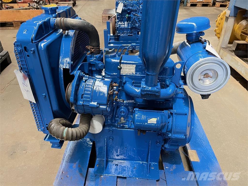 Kubota D905-ES motor Motores