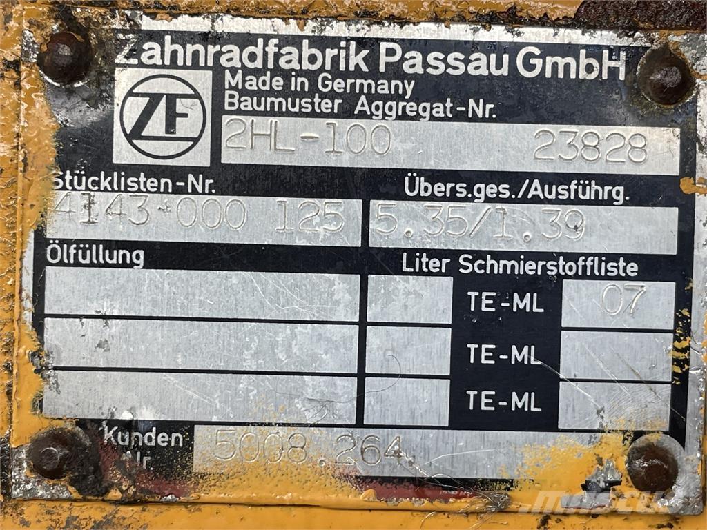 Liebherr A902 Køregear Transmisiones