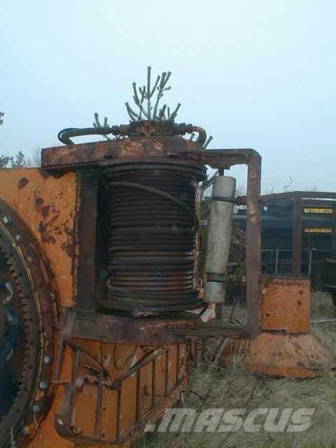 Liebherr hydr. spil - 2 stk. Montacargas y elevadores de material