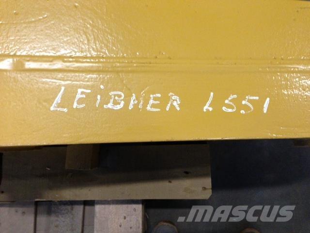 Liebherr L551 Link Arm Otros componentes