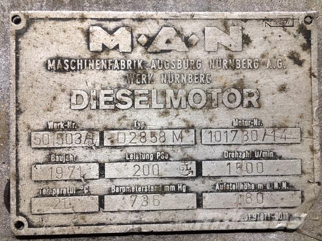 MAN D2858M V8 motor Motores