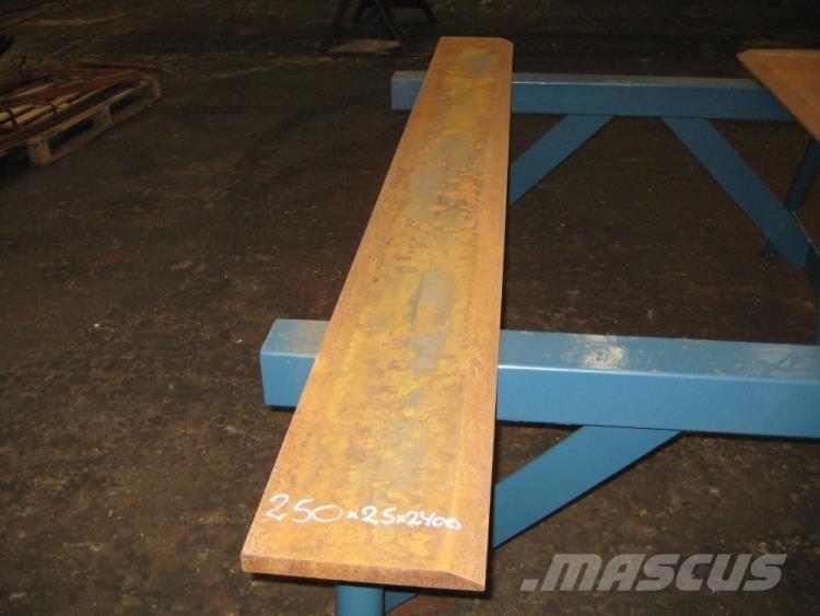  Skærstål 250x25x2300 mm Equipos de tuberías