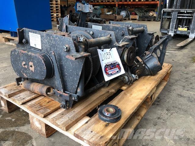 VEB spil - 2,5 T - 2 stk. Montacargas y elevadores de material