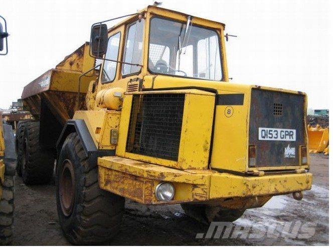 Volvo A25 6x6 - til ophug Vehículos compactos de volteo