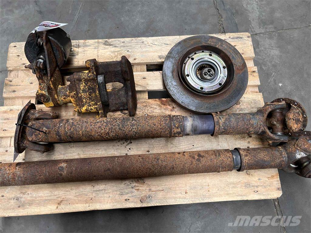 Volvo A25C 6x6 kardan Otros componentes