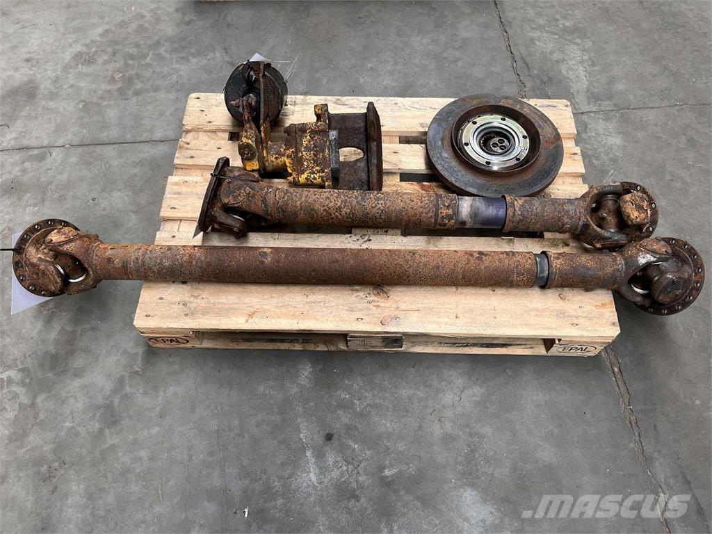 Volvo A25C 6x6 kardan Otros componentes