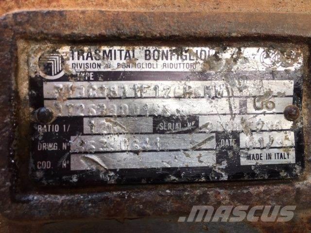 Volvo EC340 Køregear Transmisiones