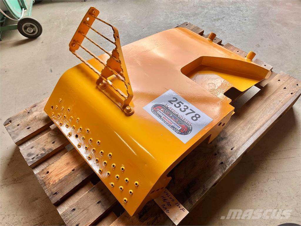 Volvo L120F bagskærm Otros componentes