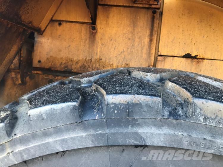 Volvo L180E til ophug Cargadoras sobre ruedas