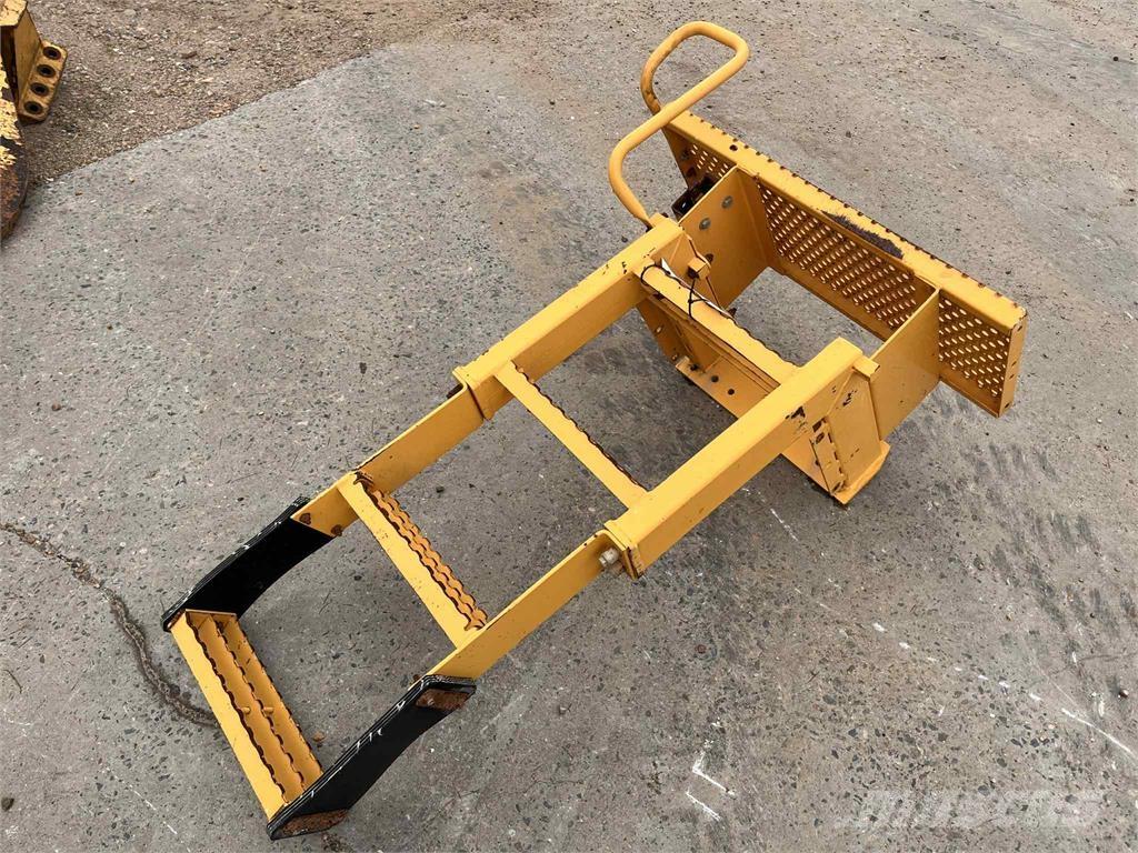 Volvo L220E trappe Otros componentes