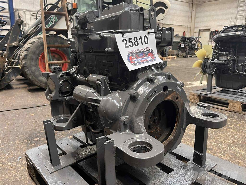 Yanmar 4TNV94L-ZWHBW motor Motores