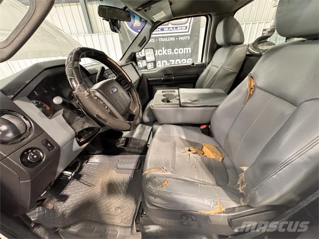 Ford F-250 Caja abierta/laterales abatibles