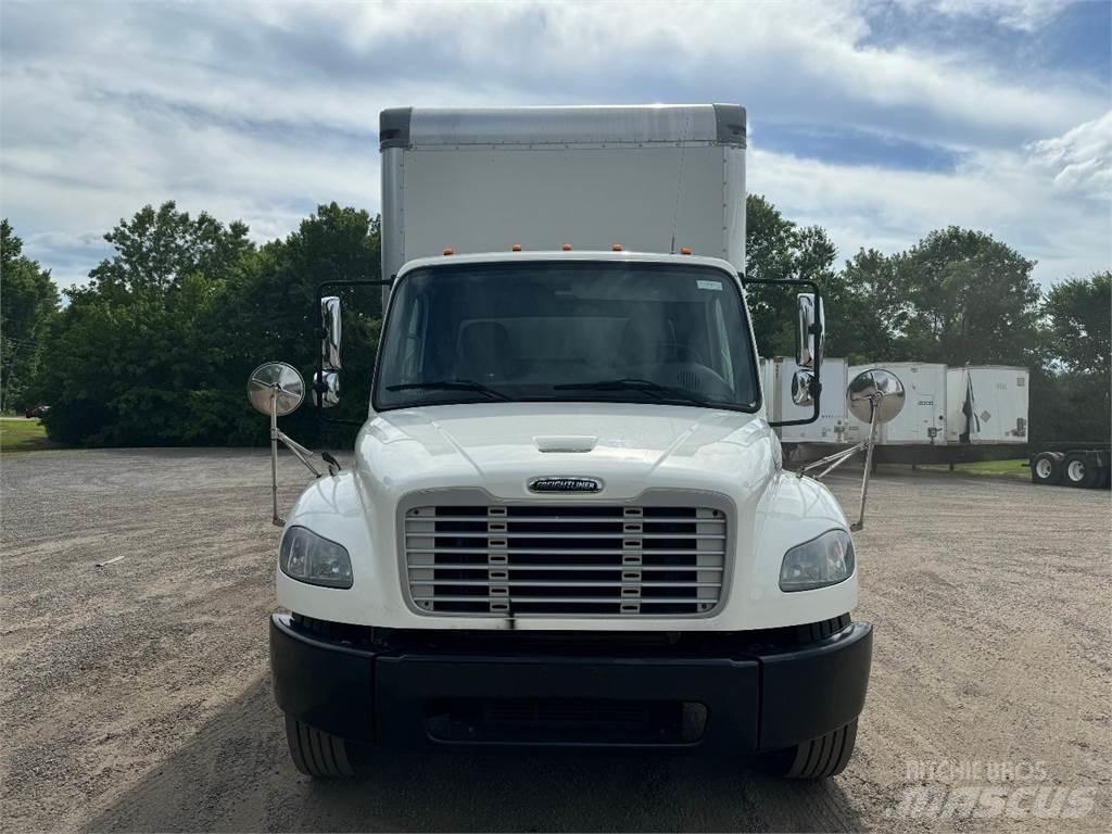 Freightliner M2 Camiones con caja de remolque