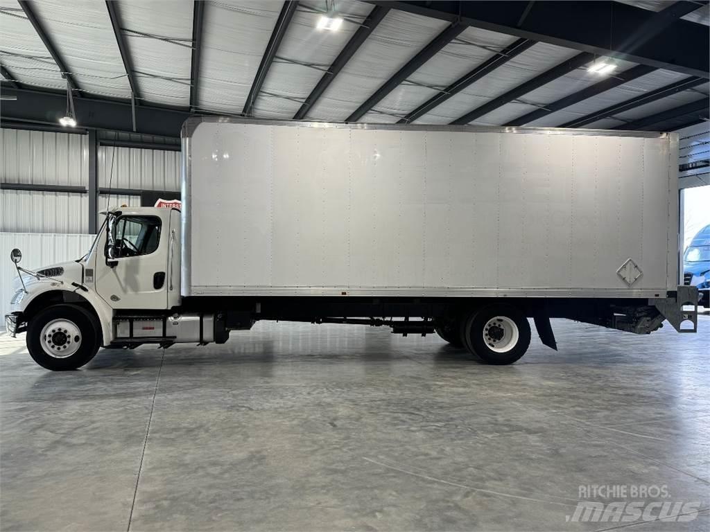 Freightliner M2 Camiones con caja de remolque