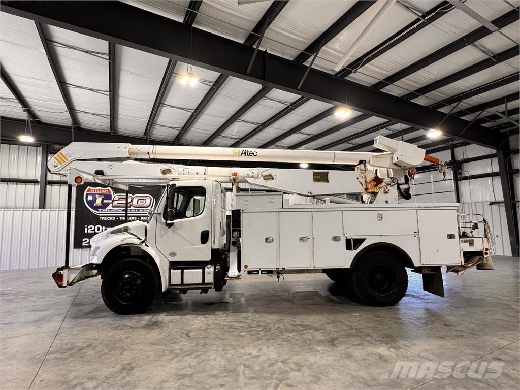 Freightliner M2 Plataformas sobre camión