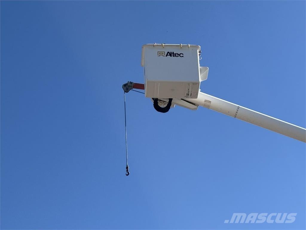 Freightliner M2 Plataformas sobre camión