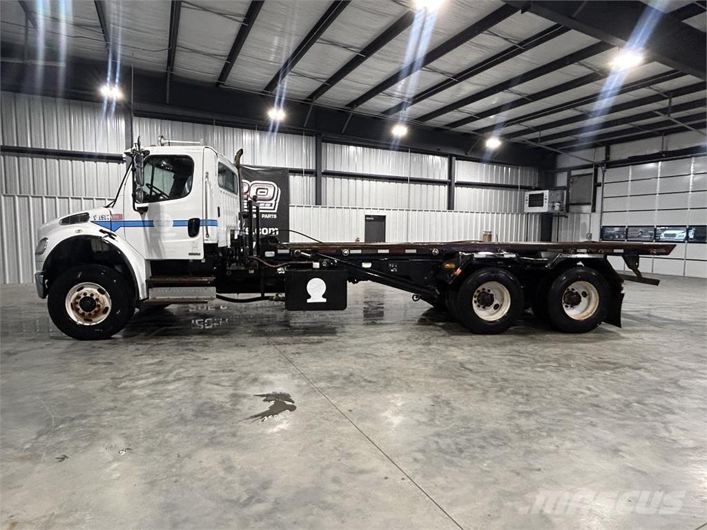 Freightliner M2 Camiones portacontenedores