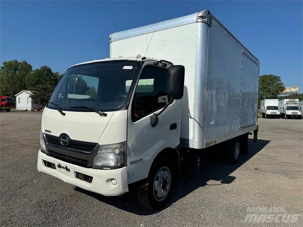 Hino 198 Camiones con caja de remolque