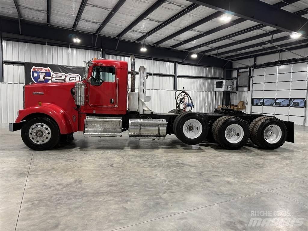 Kenworth W900L Camiones tractor