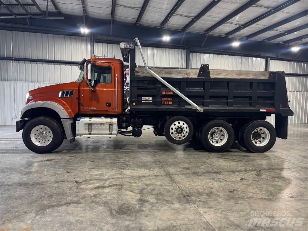 Mack GU433 Bañeras basculantes usadas