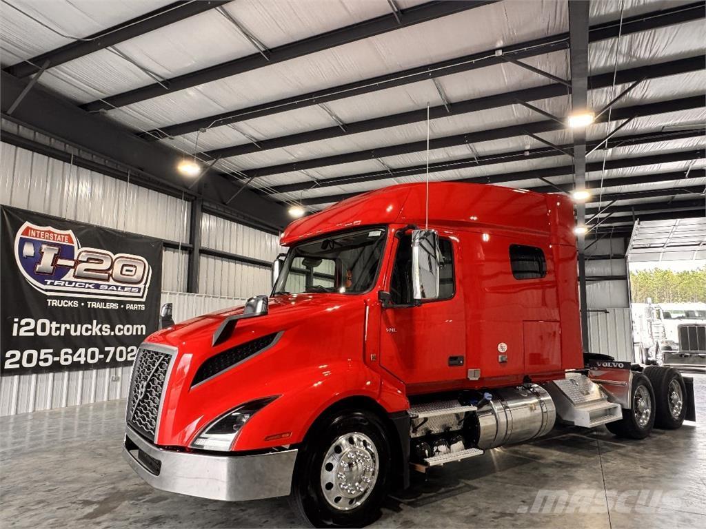 Volvo VNL64T740 Camiones tractor