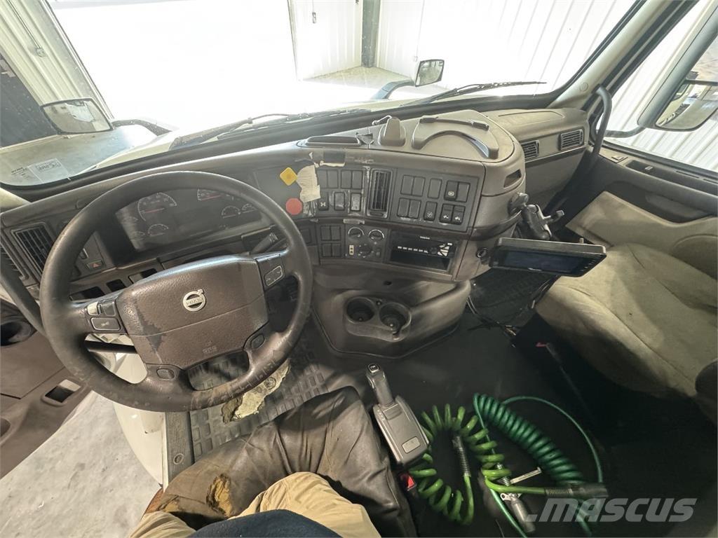 Volvo VNM Camiones tractor