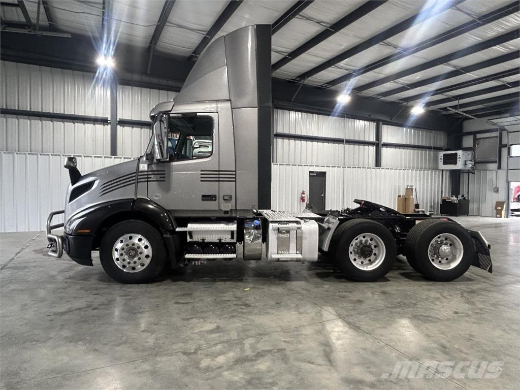 Volvo VNR Camiones tractor