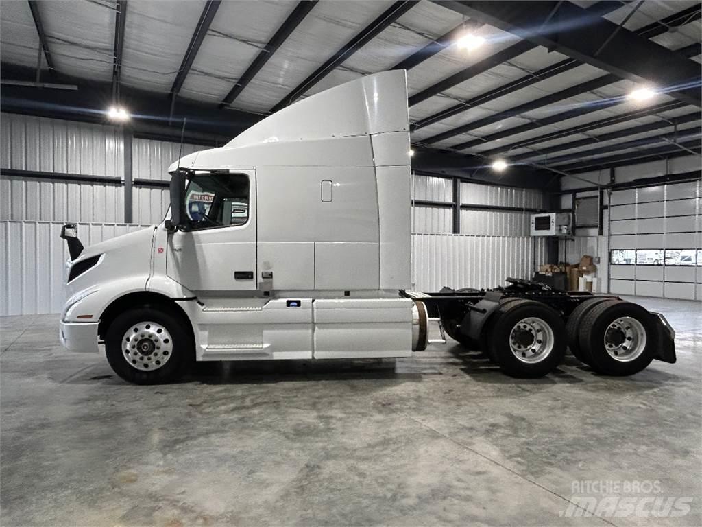 Volvo VNR64T640 Camiones tractor