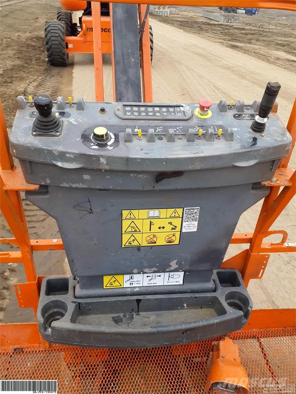 JLG 860SJ Plataformas con brazo de elevación manual