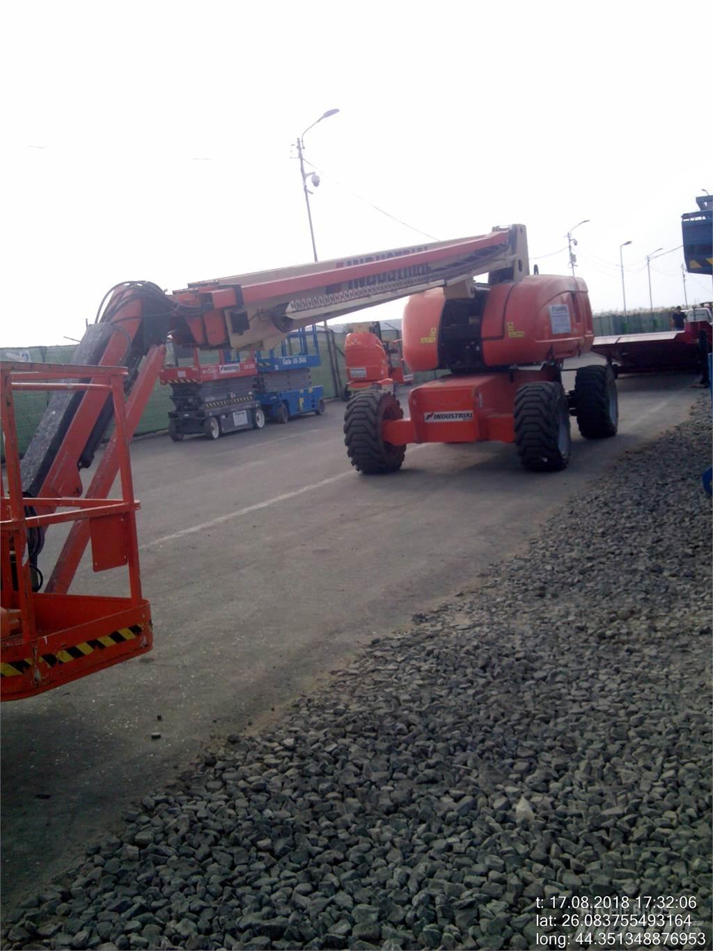 JLG 860SJ Plataformas con brazo de elevación manual