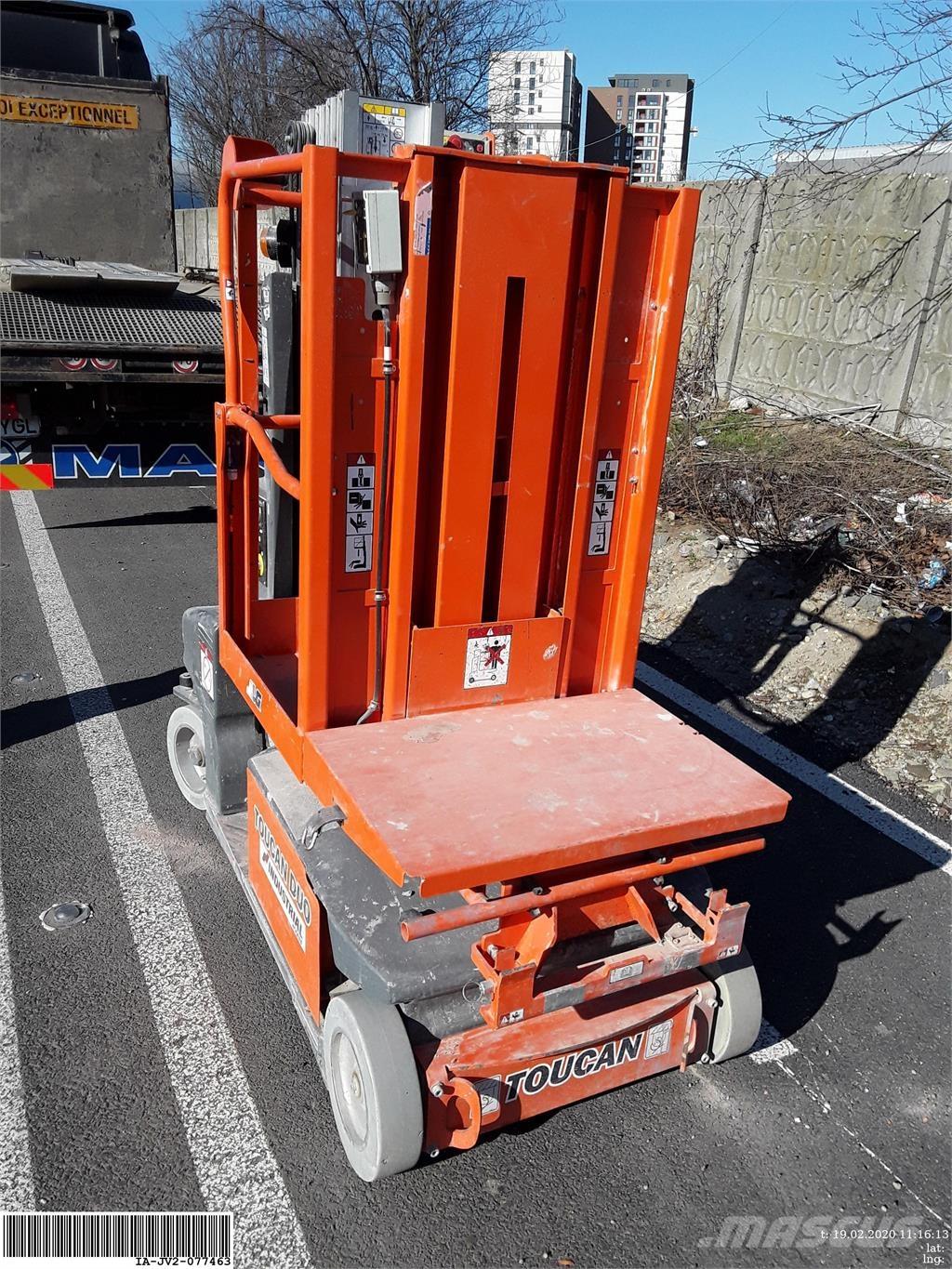JLG Toucan duo Plataformas con jaula de elevación