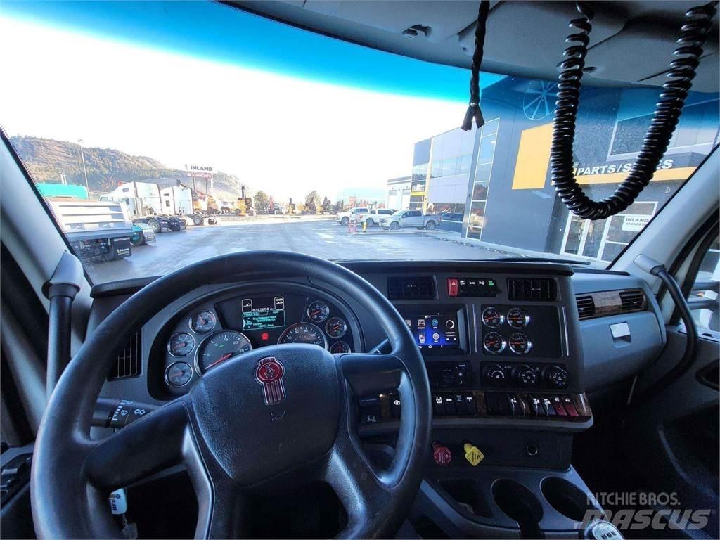 Kenworth T680 Camiones con chasís y cabina