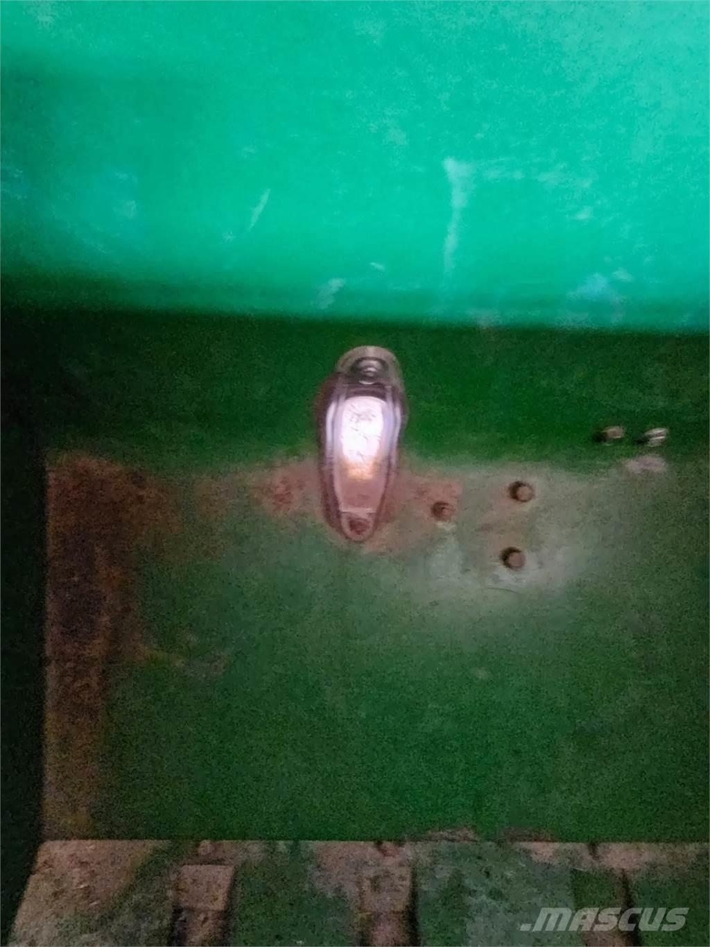 John Deere 450 Otros componentes