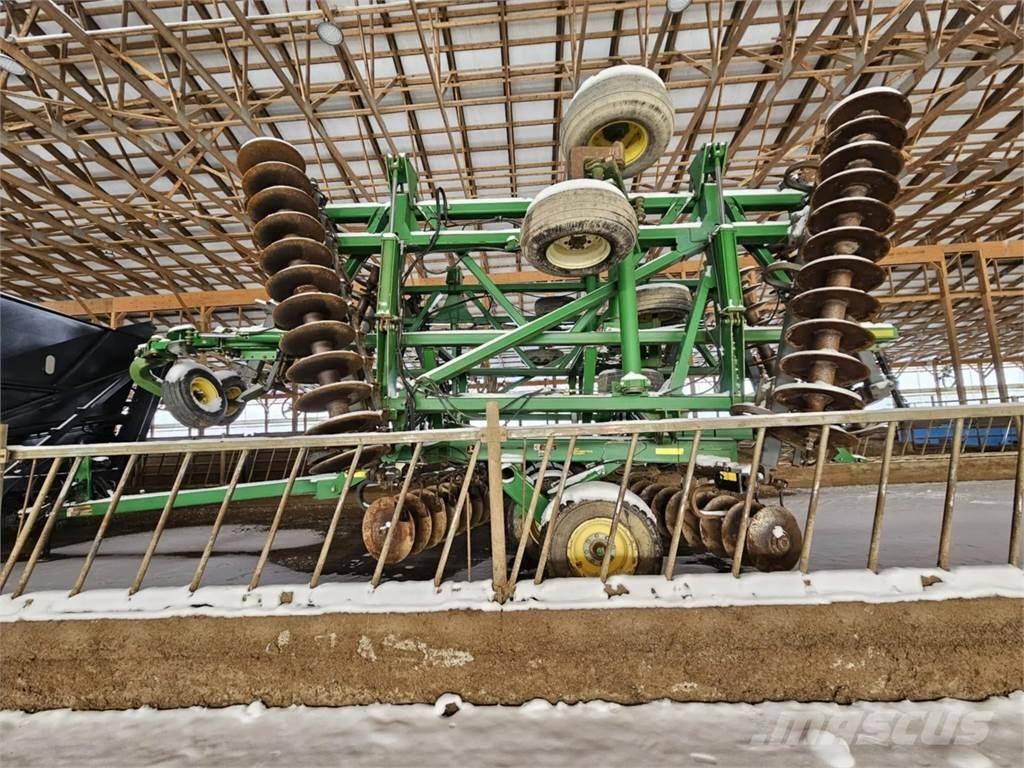 John Deere 637 Otros componentes