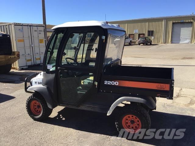 Bobcat 2200 Maquinarias para servicios públicos