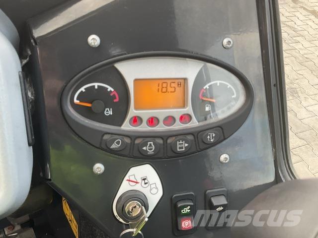 Bobcat L23 Cargadoras sobre ruedas