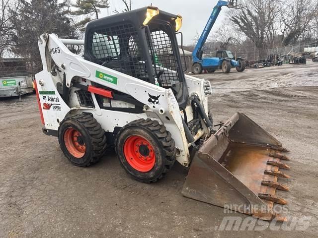 Bobcat S570 Minicargadoras