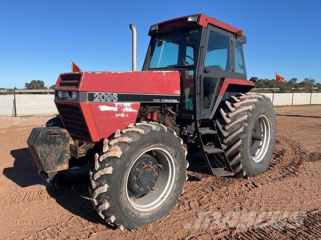 CASE 2096 Tractores