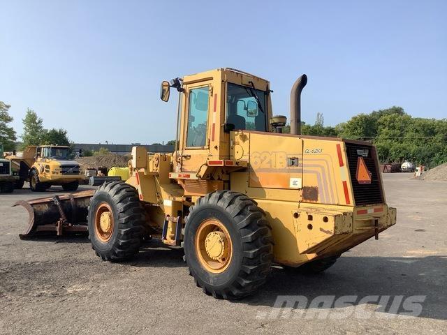 CASE 621B Cargadoras sobre ruedas