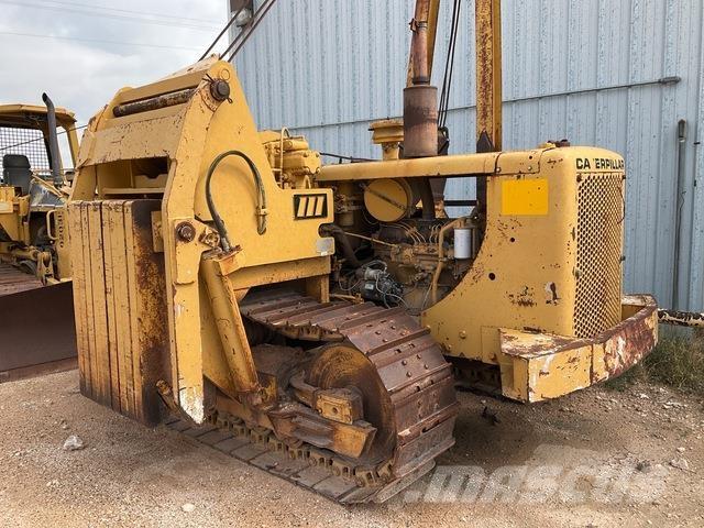 CAT 561C Buldózers tiendetubos