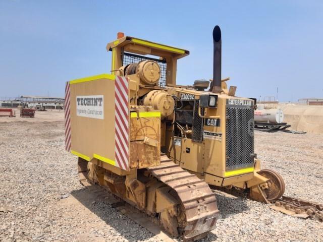 CAT 561H Buldózers tiendetubos